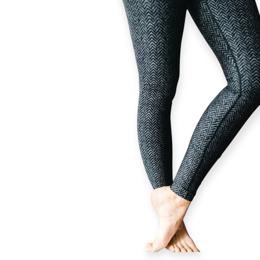 Kira Grace Herringbone Leggings